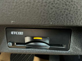 ETCは、高速道路料金所の渋滞を避け、時間と手間を省くことができます。また、料金の支払いや精算の手間が省け、便利で快適なドライブをサポートします