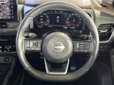 【ステアリングスイッチ】運転中、前方から目線をそらすことなく、オーディオ等の操作が可能な便利機能!安心&快適なドライブを演出してくれます♪