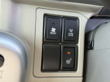 運転席ヒーター付♪シート座面にヒーター装備♪シートを温めてくれるので冬場は快適です☆