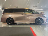 ご覧いただきありがとうございます。車両詳細等お気軽に店舗スタッフまでお問い合わせください。