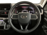 届出済未使用車のムーヴが入荷しました!助手席側電動スライドドア、LEDヘッドライト装備で便利♪お買い物やアウトドアにどうぞ!近畿二府四県のご来店頂き現車確認・ご契約可能なお客様のみの販売となります