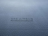 助手席エアバッグを装備しています。