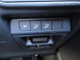 運転席シートメモリー機能を搭載。登録したポジションを呼び出せるため、ご家族での共用時にも便利な装備です。