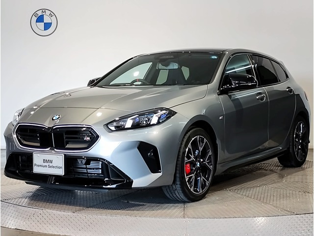 1シリーズ M135 xドライブ 4WD 
