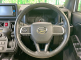 【ステアリングスイッチ】運転中、前方から目線をそらすことなく、オーディオ等の操作が可能な便利機能!安心&快適なドライブを演出してくれます♪