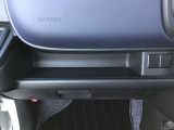 車検証入れなどに使用可能です。