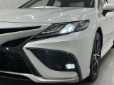 LEDヘッドライトです。デザイン性がよくとても明るいので、夜間の走行や悪天候でも安心です。