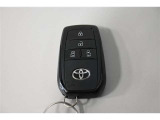 スマートキー!両手に荷物を抱えているときでも、ドアの施錠・解錠が楽々です♪