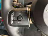 アクティブクルーズコントロール付きです。前車追従式のクルーズコントロールですので渋滞時も便利です。