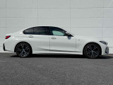 BMW専門のメカニックが、100項目にも上るポイントを徹底的にチェック。交換基準に達した部品があれば、弊社負担にて交換後、お客様へご納車致します。