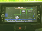 FM・AMやテレビ、Bluetooth Audioなど、利用できる音源が画面にまとめて表示されています。選択肢を見比べながら使いたい項目を選べるため、日常の移動中もお好みの音源を楽しめます。