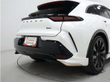 ドレスアップに効果があるモデリスタ製エアロパーツ装着車です。COOL!ですね♪