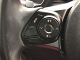 【ステアリングスイッチ】左です。ハンドルから手を離さず、運転に集中したまま手元でオーディオ操作等ができます。