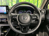 【純正革巻きステアリング】上質な革を使用することで、手にしっかり馴染みとても運転しやすいハンドルです♪
