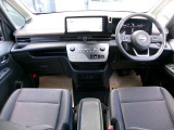 セレナ 1.4 e-POWER ハイウェイスターV 