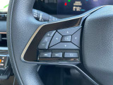 ステアリングスイッチも付いておりますので、運転中でも音量の変更など可能です。