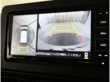 バックガイドモニターで、後方を確認しながら安心して駐車することができます。運転初心者も熟練者も必須の機能ですよ!