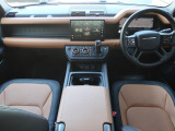 ディフェンダー 110 X ダイナミック HSE 3.0L D300 ディーゼル 4WD 