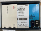 スマートキーは鍵をバッグに入れたままでもドアロックの開閉やエンジンのON・OFFができます。夜間や雨の日も鍵を探さなくて良いので便利です。