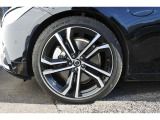 245/40R20タイヤ