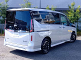 セレナ 1.4 e-POWER ルキシオン 