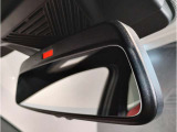 ☆BMWのルームミラーには自動防眩機能が備わっております。後続車のヘッドライトの明るさで幻惑されるのを防止☆