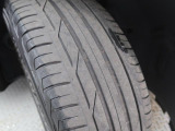 BMWならではの卓越した走りを支えるホイールと足回りです!日本車の走りに慣れている方にもぜひ体感して頂きたいほど、高いレベルでまとまっています!