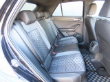 ISOFIX(イソフィックス)基準適合チャイルドシート固定装置!!安心楽々で対応チャイルドシートが取付できます。