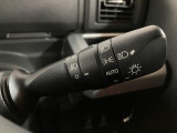 オートライト装備しています★トンネルや夜道など暗いところでライトを点灯してくれます★