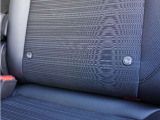 【ISOFIX/i-Sizeチャイルドシート対応】チャイルドシートを固定する専用金具が装備。i-Sizeチャイルドシートにも対応です。