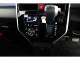 車内の雰囲気にマッチしたデザインとなっております。操作がし易い配置となっております。