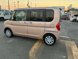雹による凹みが少しありますが、その分価格がお買い求めやすくなっております。状態は担当営業までお申しつけ下さい。