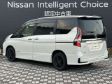 セレナ 2.0 ハイウェイスターV 4WD 