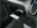 ◆ドリンクホルダー◆手の届きやすい場所にドリンクホルダーがあり、とても便利です。