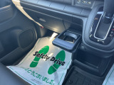 引き出し式ドリンクホルダー!使わない時は収納してすっきり!!