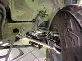 お車を安心してお乗りいただく為には、足回りの定期点検が欠かせません。サービスサポート(有償保証)では無料点検もご提供しており、安心のカーライフをお過ごしいただけるサポート体制が整っています。