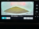 ★バックモニター搭載★ バック時目視しにくいクルマの周囲をカメラで映し出し、安全・安心駐車をサポート♪バックの苦手な方も後ろがハッキリ見えるので安心です☆