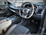 メーカーオプションの日産コネクトインフォテイメントシステム・ETC2.0・プロパイロット・ドライブレコーダー・スマートルームミラー・インテリジェントキー等を装備する運転席まわり。