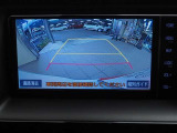 バックモニターが有るので車庫入れもラクラク!
