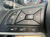 ステアリングスイッチで、オーディオ操作、メーター内の情報の切り替えが可能に!わき見運転をせずに、快適な運転が出来ますよ♪
