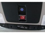 緊急通報ボタンが装備されています。ホンダコネクト対応。ご利用には、Honda Total Care プレミアムのご加入が必要です。