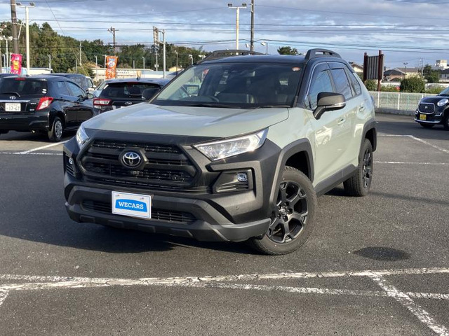 RAV4 2.0 アドベンチャー オフロードパッケージ II 4WD