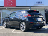 プライバシーガラスです。名前の通り、プライバシー確保また、冷房の効果担保にも役立ちます!