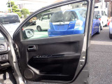 運転席側のドアです!