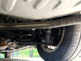 お車を安心してお乗りいただく為には、足回りの定期点検が欠かせません。サービスサポート(有償保証)では無料点検もご提供しており、安心のカーライフをお過ごしいただけるサポート体制が整っています。