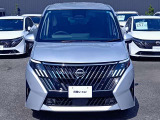 『日産神奈川Carスクエア湘南台展示場で実車をご覧ください!』 ※掲載車両の在庫状況確認・来店のご予約等、お気軽に私共までご相談ください。◎お問合わせへの回答は営業日(火/水曜休)のみの対応となります