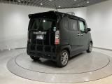 自動車保険・JAFも取り扱っております。また、お客様のご希望で保証延長(有償・一部の車種では取り扱いできません)もご準備しております。