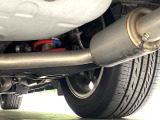 お車を安心してお乗りいただく為には、足回りの定期点検が欠かせません。サービスサポート(有償保証)では無料点検もご提供しており、安心のカーライフをお過ごしいただけるサポート体制が整っています。
