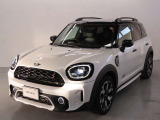 フロントフェイスはMINIアイコンとして永らく愛されるデザイン性の良さと、ブランドの魅力を感じる事ができます。