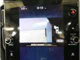 サイドビューカメラは、狭い道路での走行や左側への寄せに活躍。周囲の状況をしっかり確認でき、安全性を高める便利な機能です。